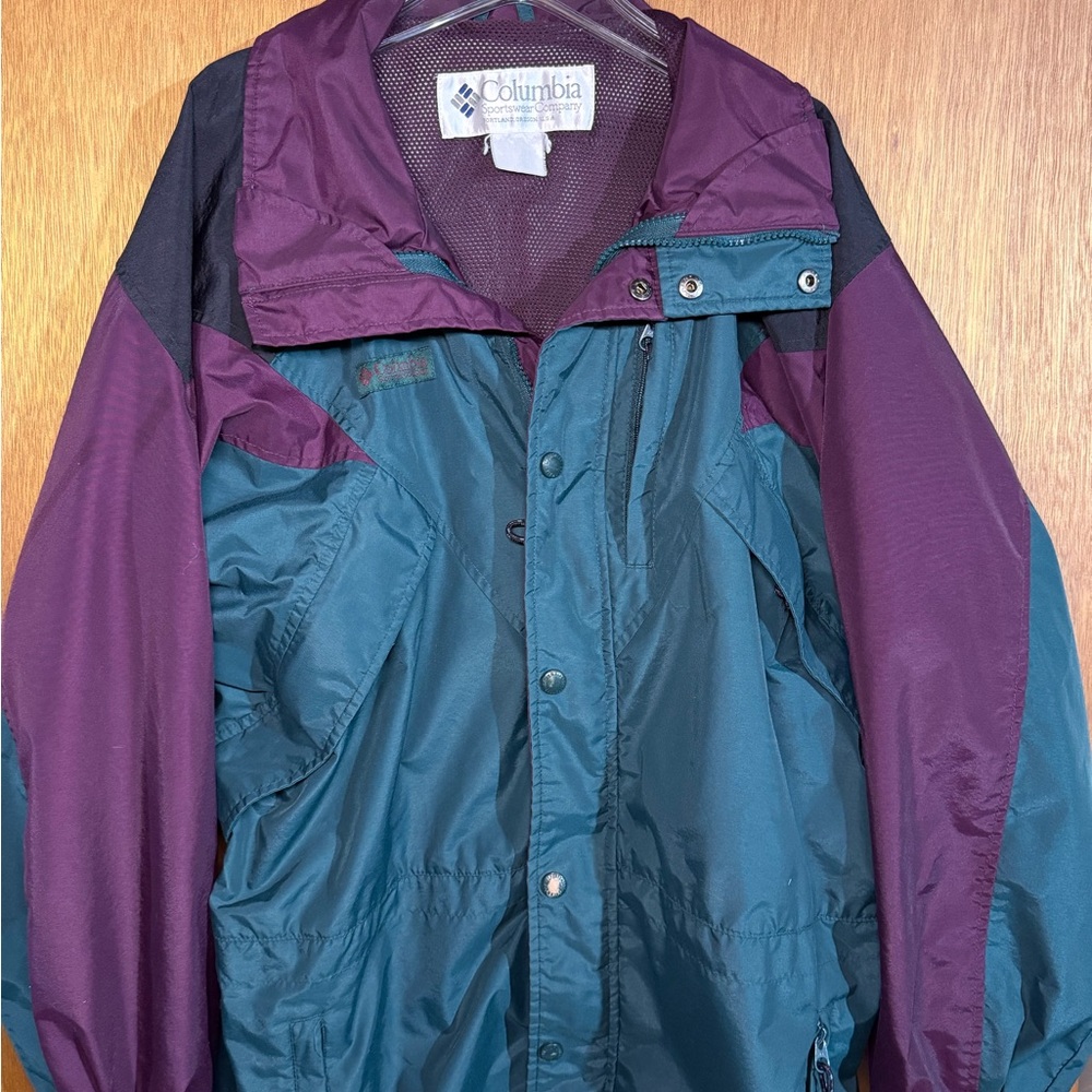 Columbia Men's Jacket in Purple and Teal